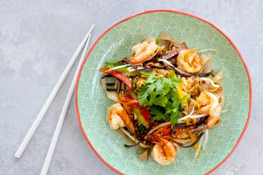 Pad thai photoshoot by Damien Ford